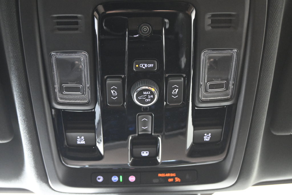 New 2026 Chevrolet Tahoe High Country AWD/4WD image 36
