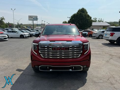 Used 2024 GMC Sierra 1500 Denali w/ Denali Reserve Package AWD/4WD image 2