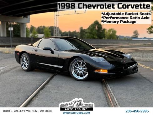 Used 1998 Chevrolet Corvette Coupe w/ Memory Pkg RWD image 1