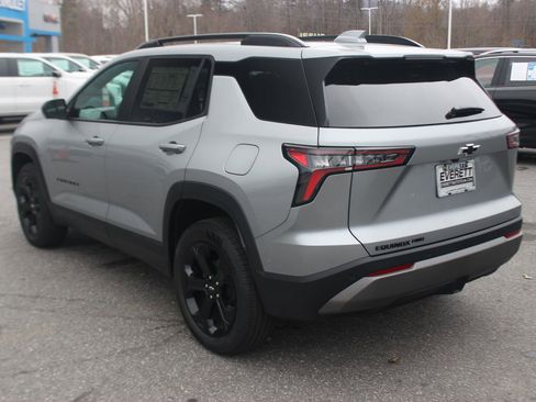 New 2026 Chevrolet Equinox LT w/ Convenience Package II image 5