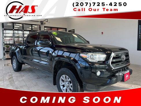Used 2017 Toyota Tacoma image 7