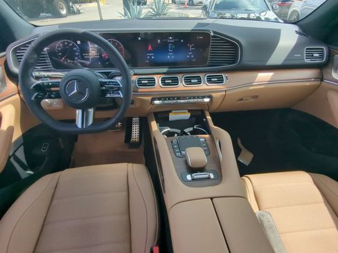 Certified 2026 Mercedes-Benz GLS 450 4MATIC image 2