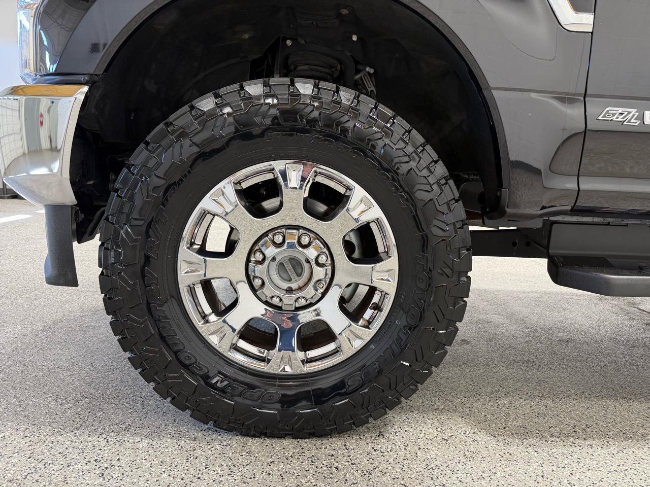 Used 2020 Ford F250 Lariat w/ Lariat Ultimate Package AWD/4WD image 9