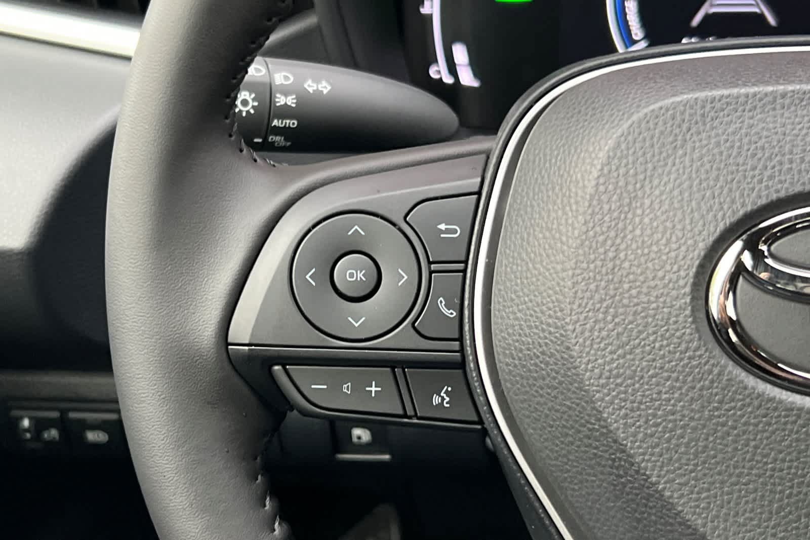 New 2027 Toyota Corolla SE FWD image 24