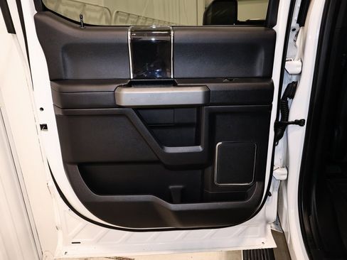 Used 2020 Ford F250 Platinum image 12