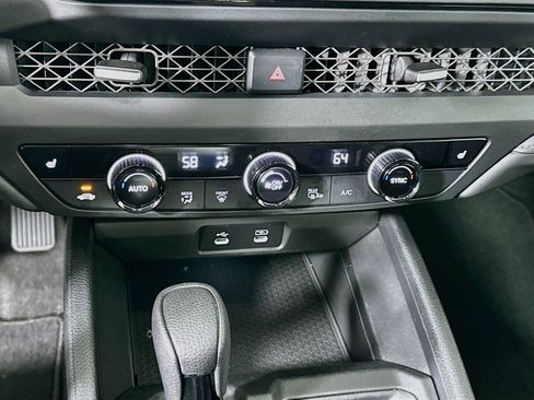 Used 2023 Honda Accord EX image 22