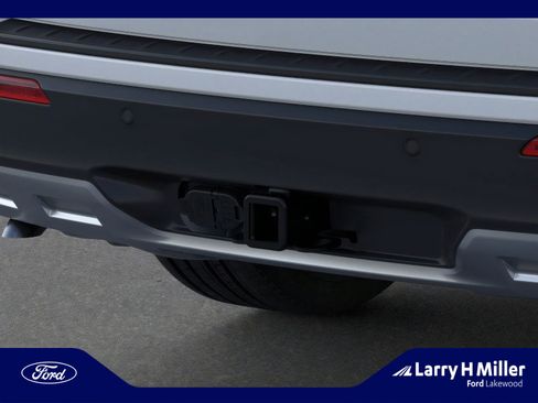 New 2026 Ford Explorer Active w/ Active Comfort Package image 23