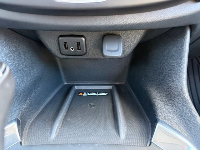 Used 2018 Chevrolet Traverse Premier AWD/4WD image 25