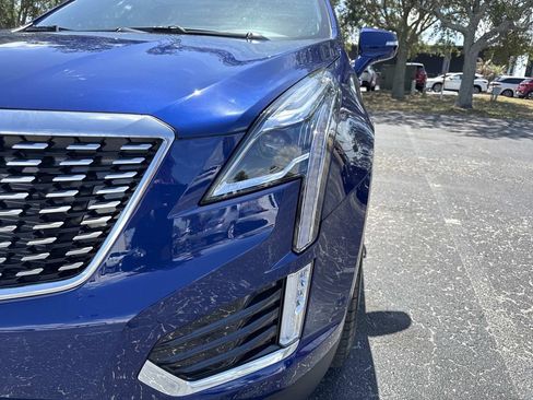 New 2026 Cadillac XT5 Premium Luxury w/ Driver Assist Package AWD/4WD image 9