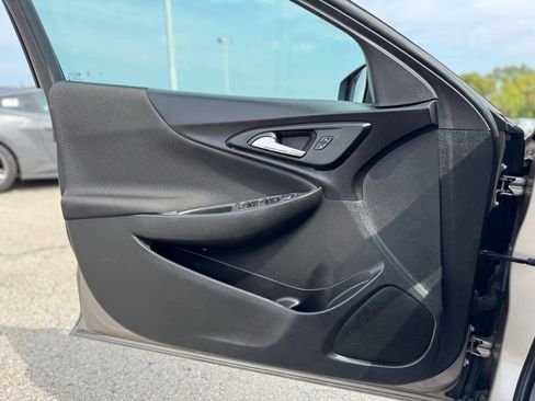 Used 2023 Chevrolet Malibu LT image 30