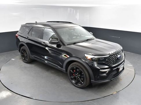 Used 2020 Ford Explorer ST w/ ST Street Pack image 34