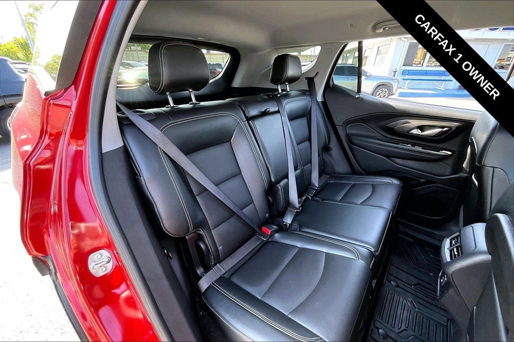 Used 2024 GMC Terrain SLT w/ Elevation Edition AWD/4WD image 23