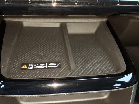 New 2027 Chevrolet Bolt RS w/ Technology Package image 9