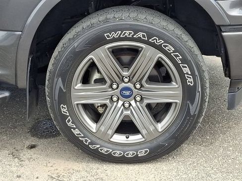 Used 2020 Ford F150 XLT w/ Equipment Group 302A Luxury AWD/4WD image 29