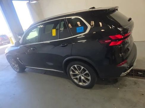 Used 2024 BMW X5 xDrive40i image 2