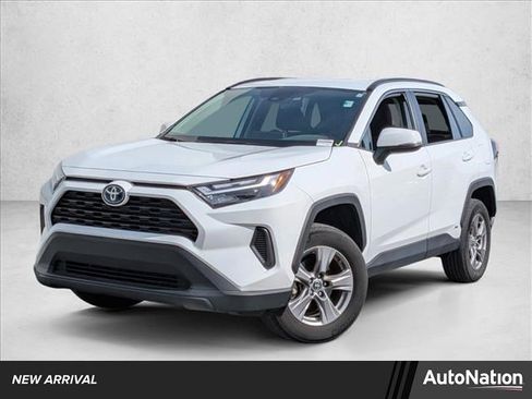 Used 2024 Toyota RAV4 LE AWD/4WD image 1