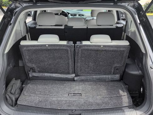 Used 2022 Volkswagen Tiguan S FWD image 24