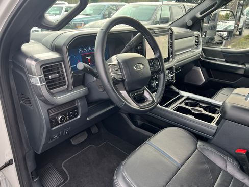 Used 2025 Ford F350 Platinum image 11
