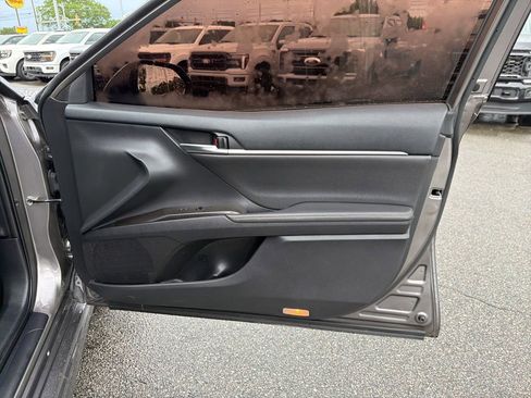 Used 2023 Toyota Camry XSE w/ Navigation Package FWD image 23