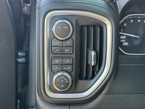 Used 2021 GMC Sierra 1500 SLT w/ SLT Convenience Package image 24