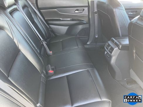 Certified 2025 Nissan Murano SV image 14