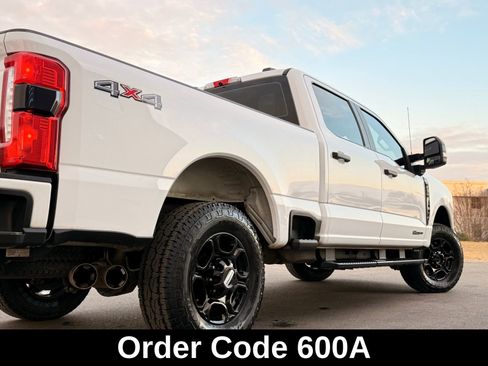 Used 2023 Ford F250 XL w/ STX Appearance Package image 6