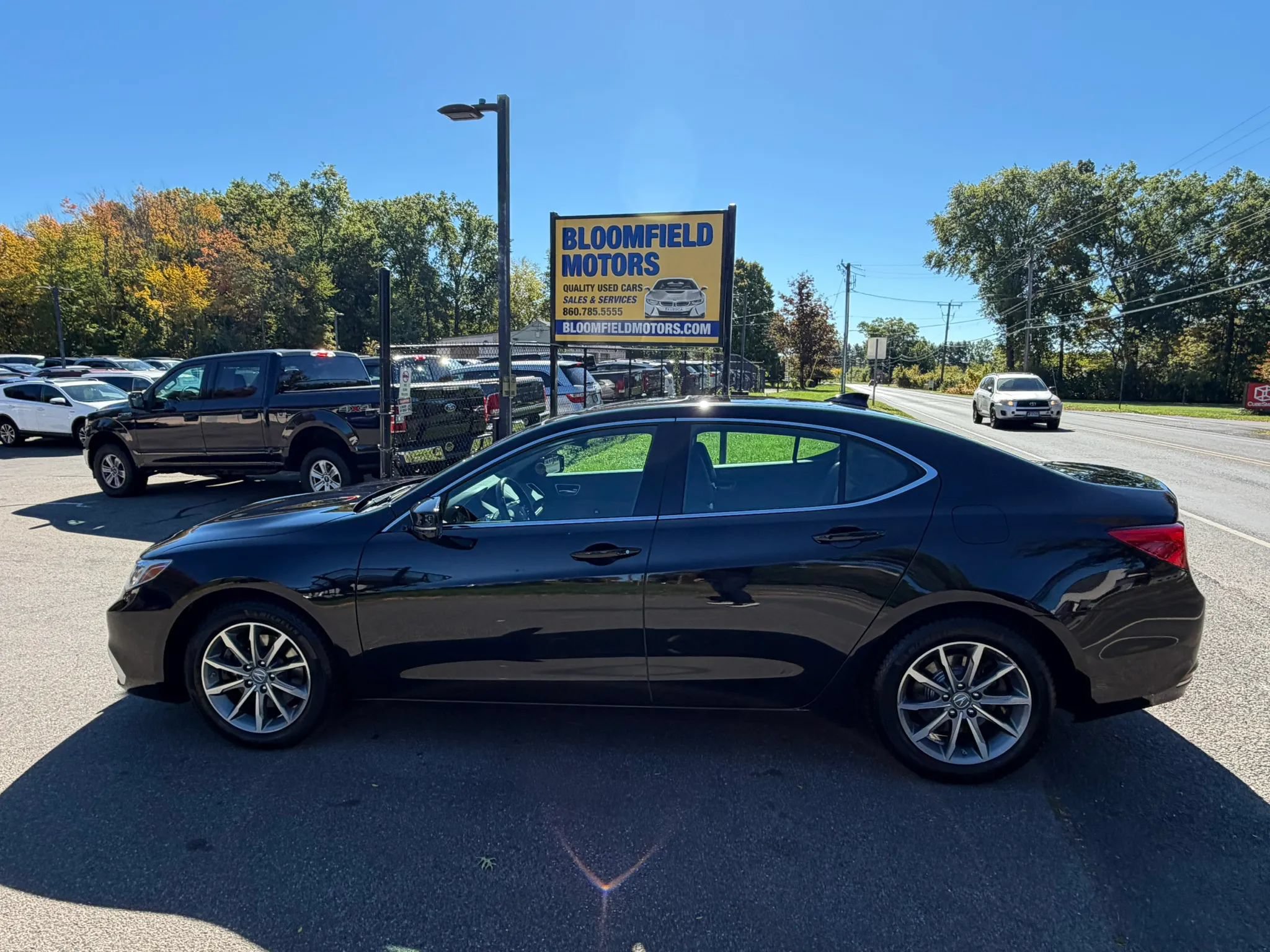 Used 2018 Acura TLX w/ Technology Package FWD image 8