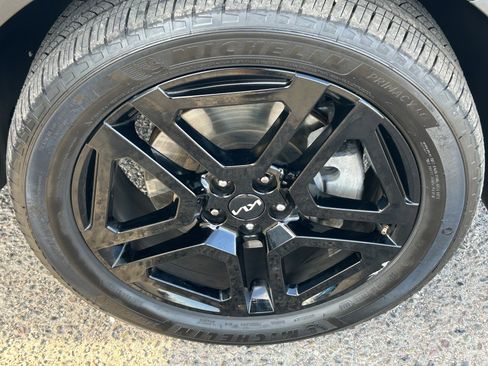 Certified 2024 Kia Telluride SX Prestige X-Line image 8