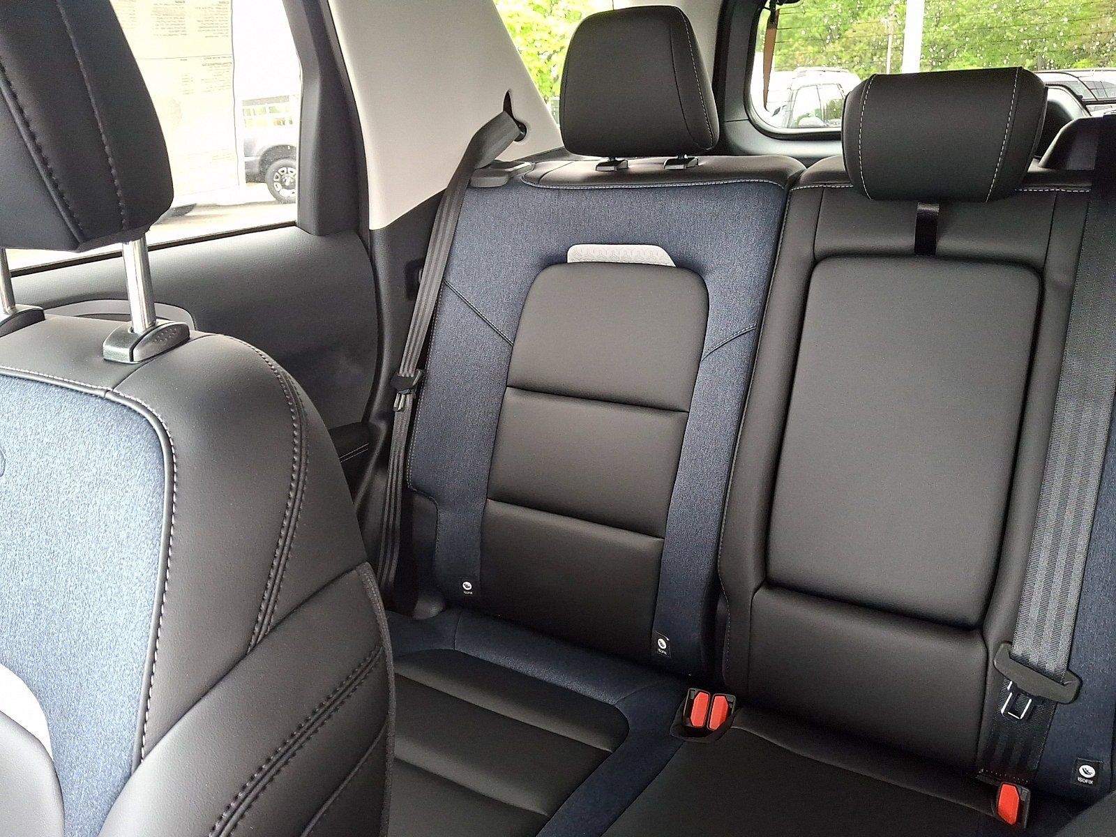 New 2025 Ford Bronco Sport Outer Banks w/ Outer Banks Tech Package+ AWD/4WD image 10