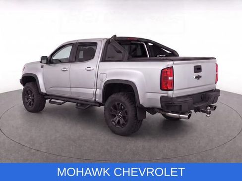 Used 2018 Chevrolet Colorado ZR2 w/ ZR2 Dusk Special Edition AWD/4WD image 4
