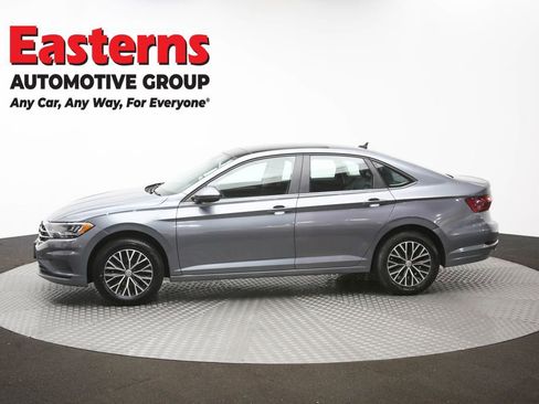 Used 2020 Volkswagen Jetta SE w/ SE Cold Weather Package image 61
