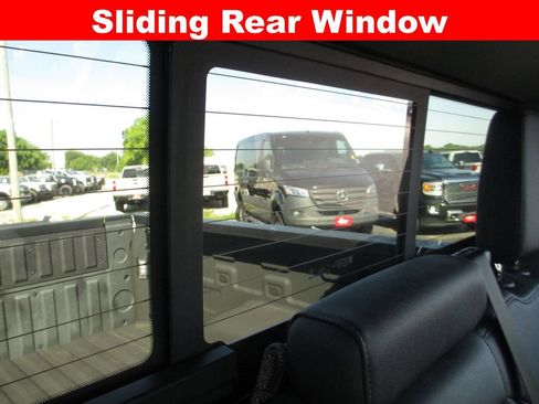Used 2023 GMC Sierra 1500 SLT w/ SLT Premium Plus Package AWD/4WD image 27