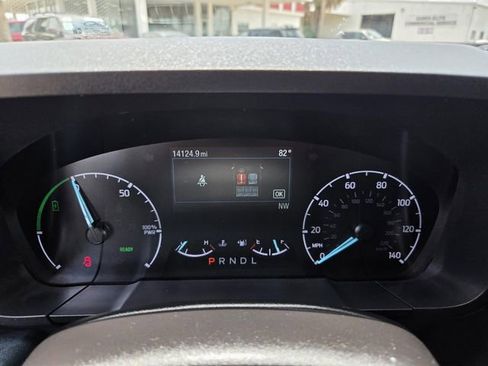 Used 2024 Ford Maverick XLT w/ XLT Luxury Package FWD image 8