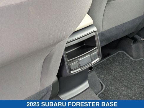 Certified 2025 Subaru Forester image 30