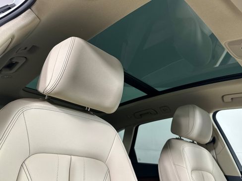 Used 2023 Audi Q5 2.0T Premium Plus w/ Premium Plus Package image 16