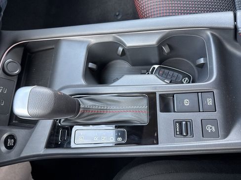 New 2026 Nissan Sentra SR image 18