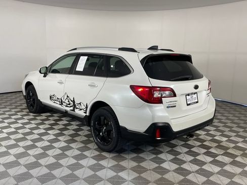 Used 2019 Subaru Outback 3.6R Touring w/ Popular Package #3A AWD/4WD image 21