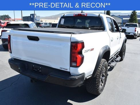 Certified 2024 Chevrolet Colorado ZR2 w/ Technology Package AWD/4WD image 4