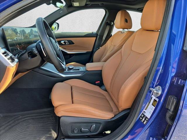 Used 2026 BMW 330i xDrive Sedan w/ M Sport Package AWD/4WD image 4