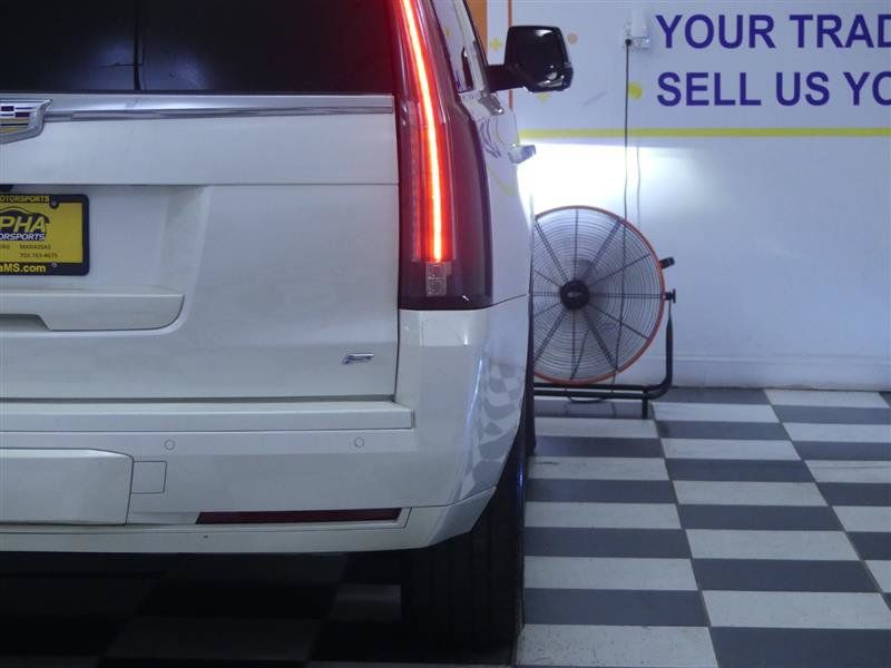 Used 2015 Cadillac Escalade Platinum AWD/4WD image 38
