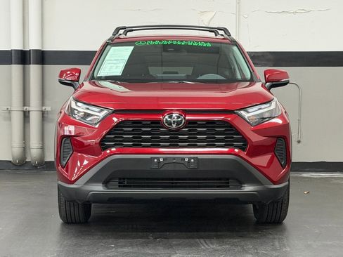 Used 2025 Toyota RAV4 LE image 6