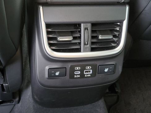 Certified 2025 Subaru Outback Limited image 15