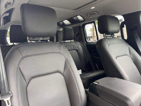 New 2026 Land Rover Defender 110 S AWD/4WD image 11