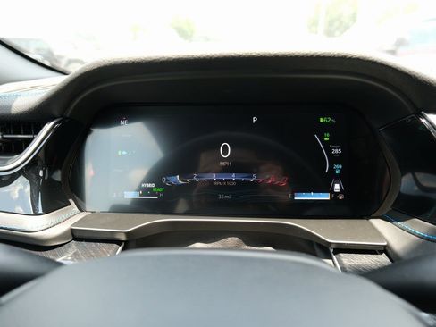 Used 2024 Jeep Grand Cherokee Trailhawk w/ Luxury Tech Group III image 6