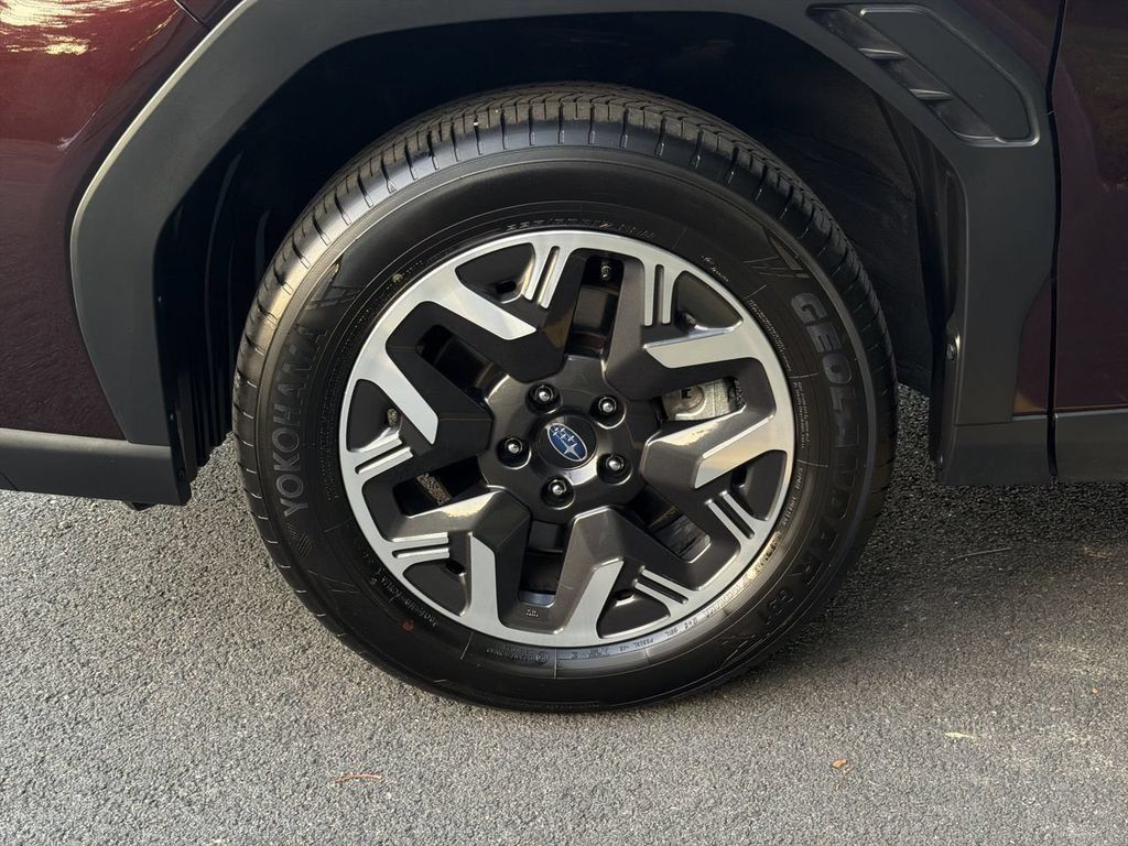 Certified 2026 Subaru Forester Premium AWD/4WD image 10