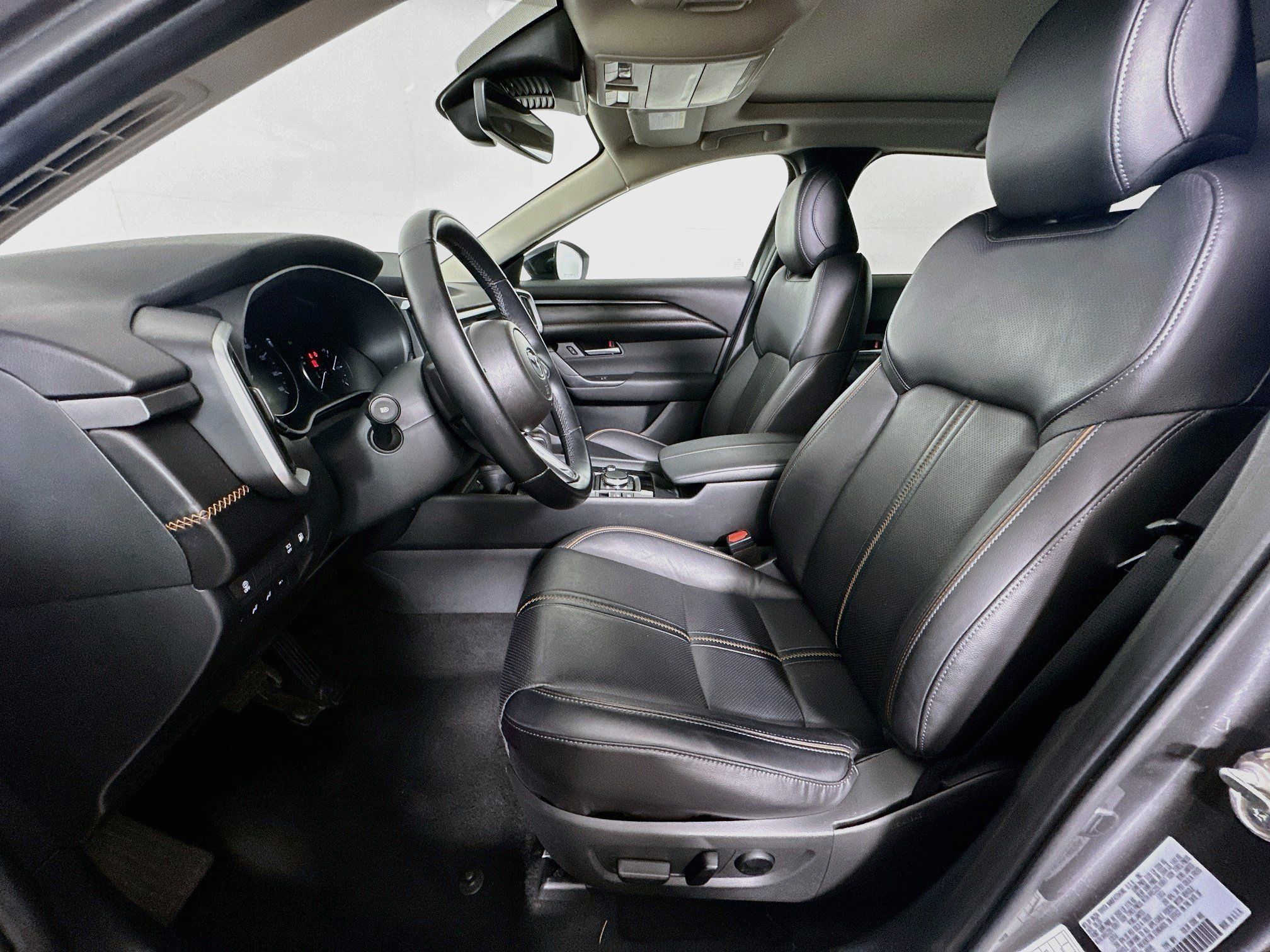 Used 2025 MAZDA CX-50 AWD 2.5 Hybrid w/ Premium Pkg image 13