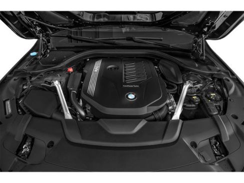 Used 2021 BMW 740i w/ Premium Package RWD image 15