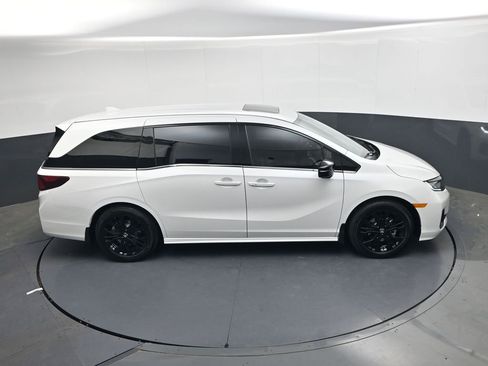 New 2026 Honda Odyssey Sport-L image 25