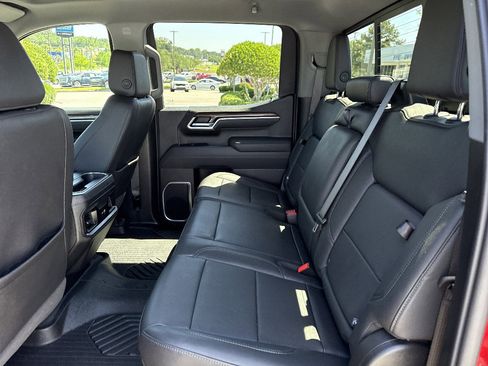 Used 2026 Chevrolet Silverado 1500 RST AWD/4WD image 10