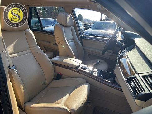 Used 2013 BMW X5 xDrive35i image 17